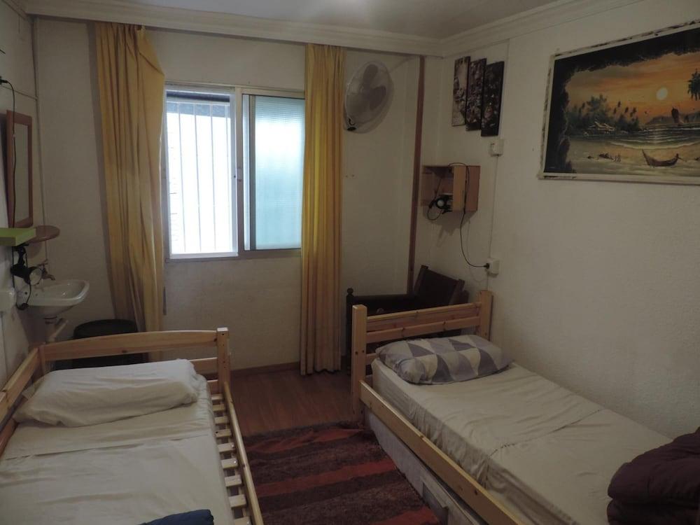 Hostel El Cascabel Γρανάδα Εξωτερικό φωτογραφία