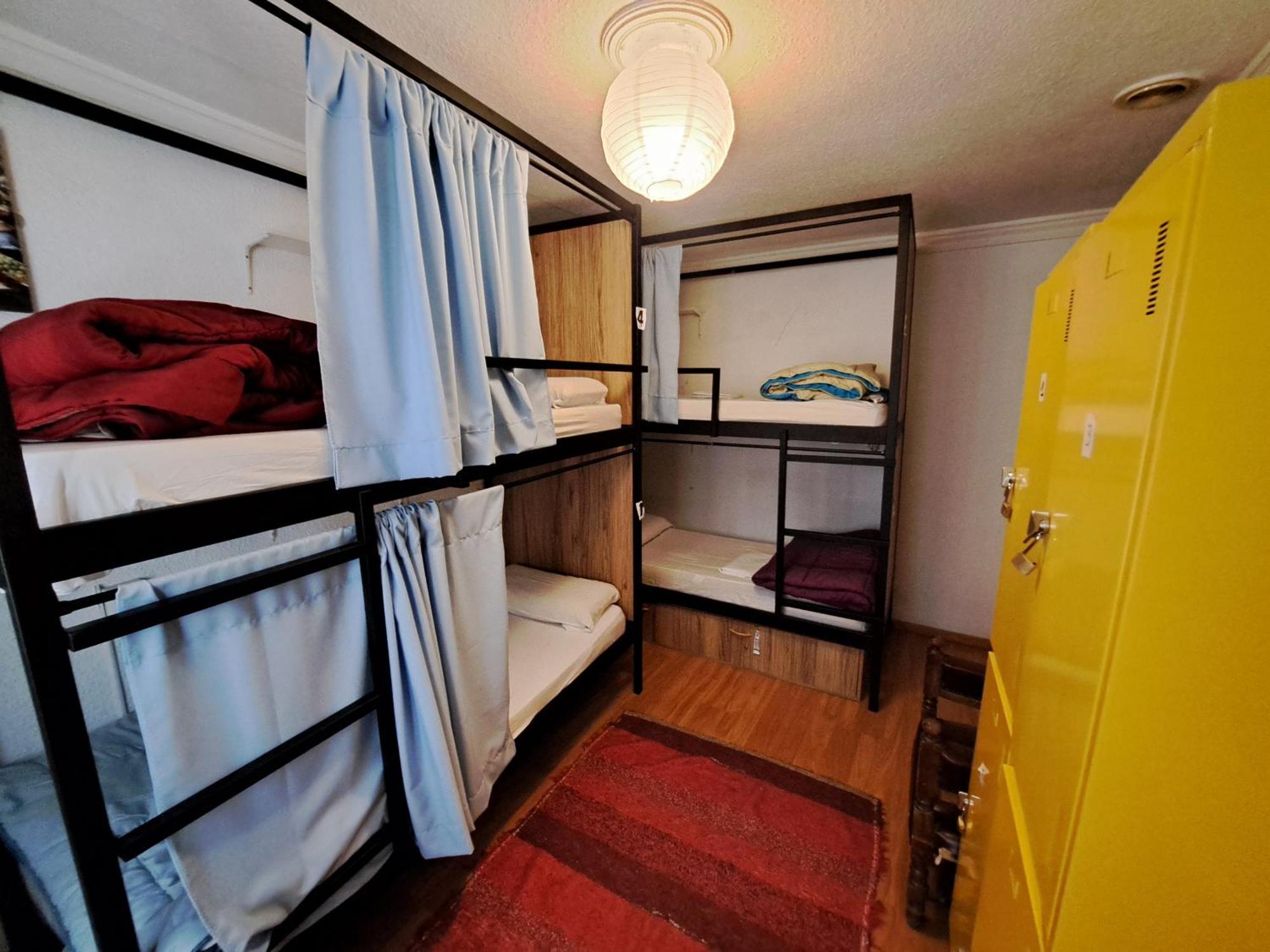 Hostel El Cascabel Γρανάδα Εξωτερικό φωτογραφία