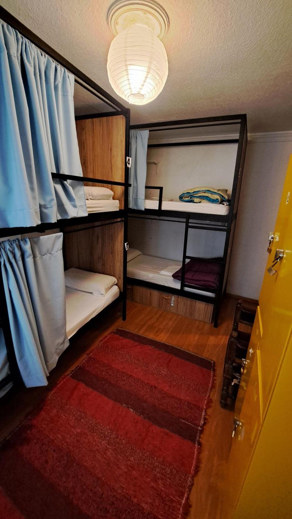 Hostel El Cascabel Γρανάδα Εξωτερικό φωτογραφία